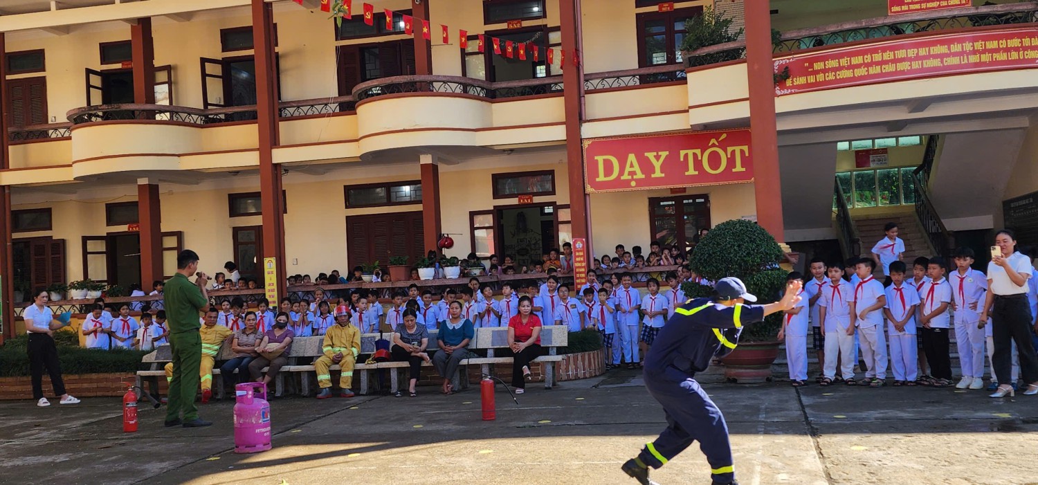 z7041855316832 278fabfe1a08729c8141f8d862e9f417