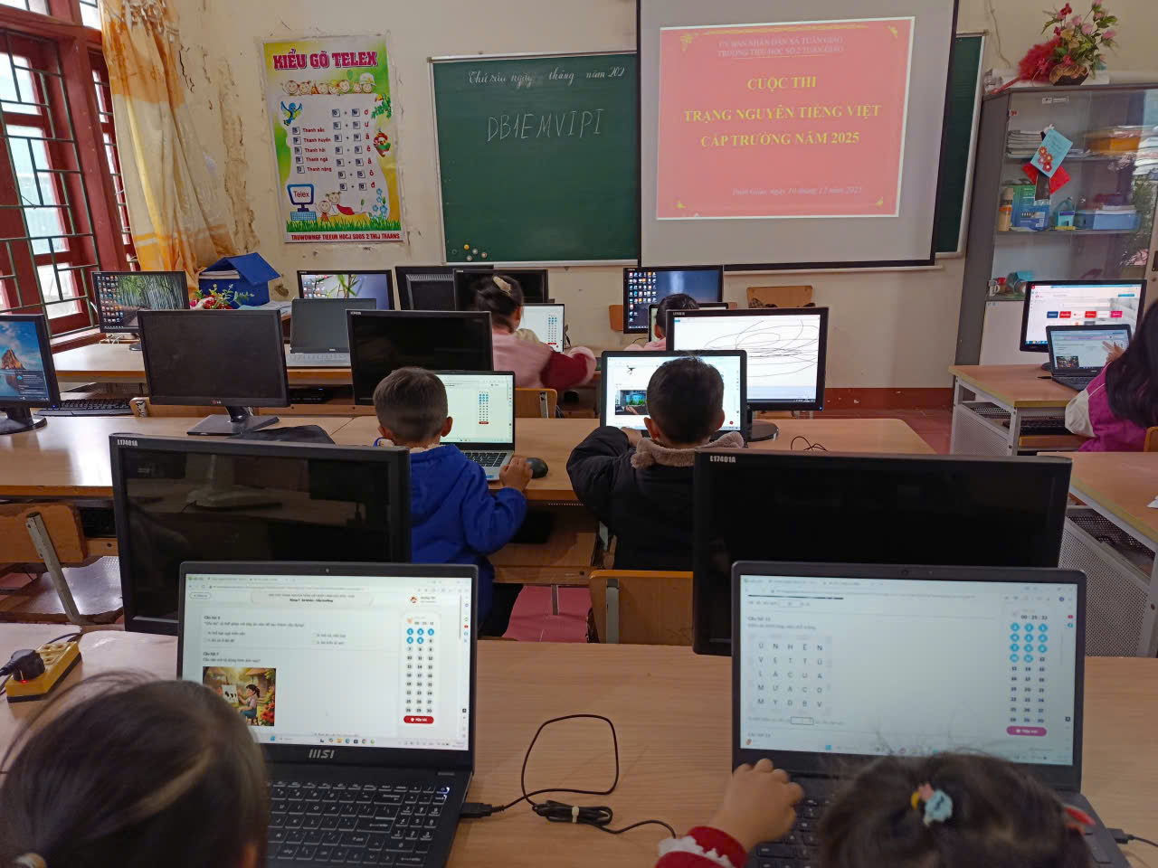 HỌC SINH TRƯỜNG TIỂU HỌC SỐ 2 TUẦN GIÁO THAM GIA CUỘC THI TRẠNG NGUYÊN TIẾNG VIỆT CẤP TRƯỜNG NĂM 2025